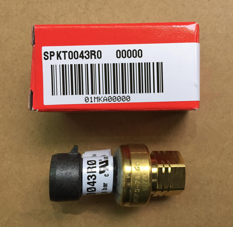 1pcs CAREL pressure sensor SPKT0043R0