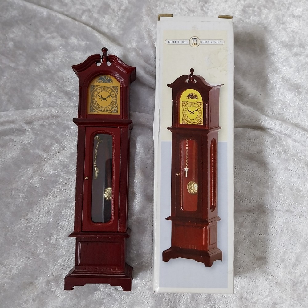 Dollhouse Collection Grandfather Clock