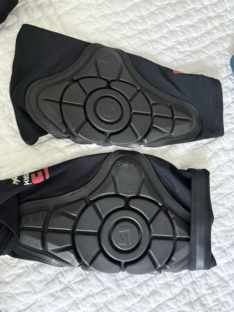G-Form Pro-Rugged Knee Pad, Medium