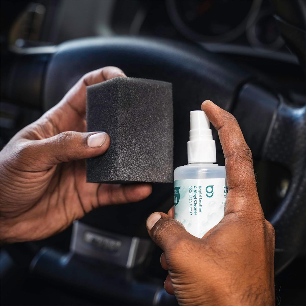 Steering Wheel Restoration Kit | Degrease and Refresh the Colour of Worn or Scra