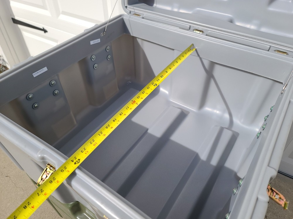 29x27x20 Hardigg Case Gray