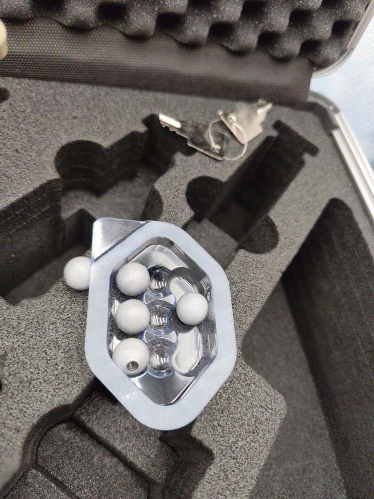 Brainlab Case Accessories And Keys Drapelink