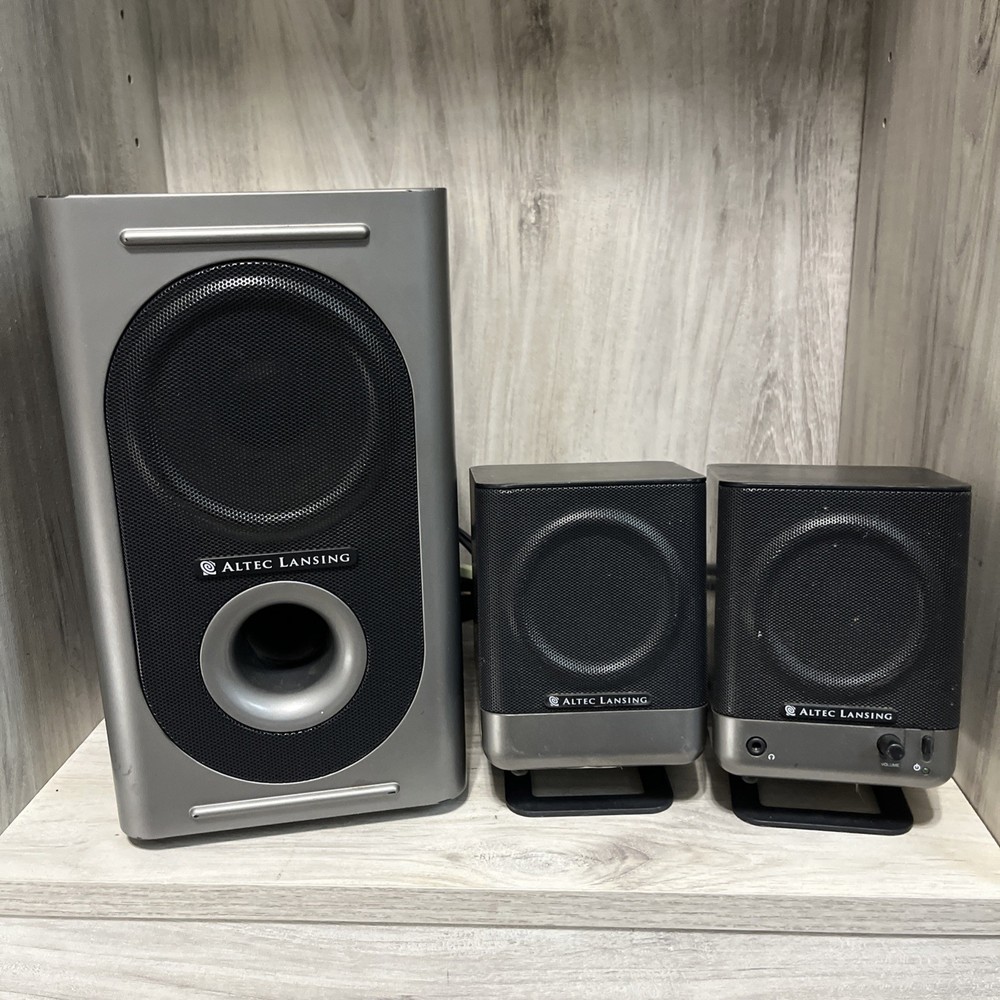 Altec Lansing 221 3-Piece Set Wired Computer Desktop Speaker System - Tested