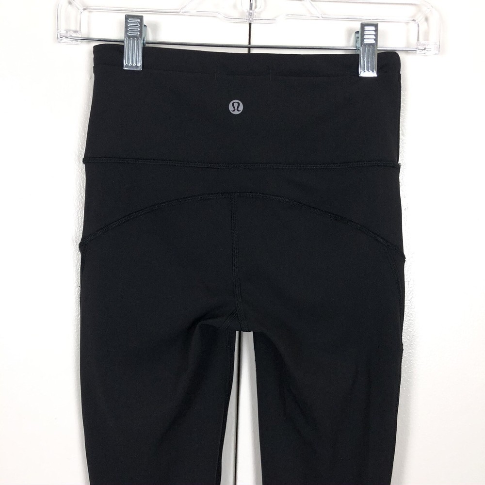 Lululemon Women’s Black Cropped Mesh Panel Leggings Size 2