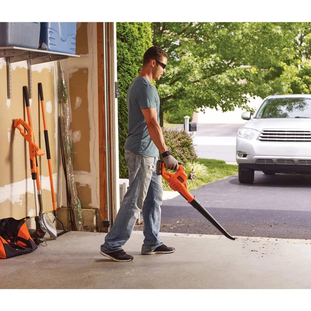 20V MAX 130 MPH 100 CFM Cordless Battery Powered Handheld Leaf Blower Kit