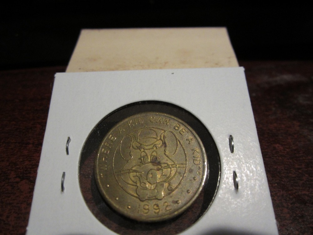 1992 - Chuck E Cheese - Canada Commemorative Trade Dollar