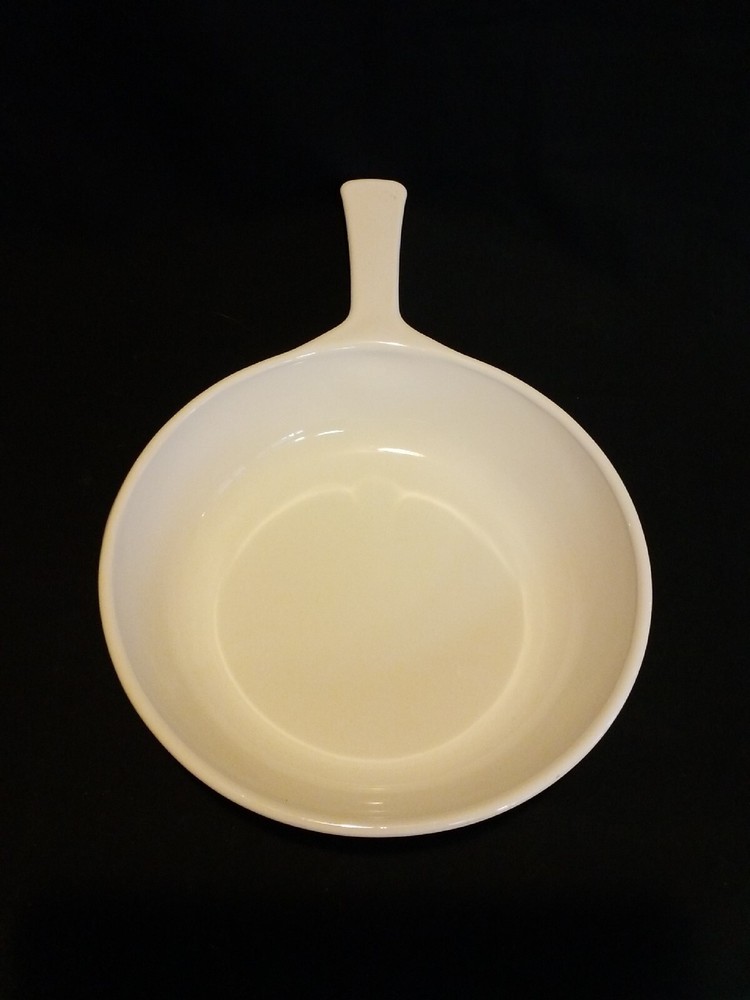 Vtg. Corning Ware, 6.5" Skillet/Baking Dish, P-83-B, 10.25" w/Handle