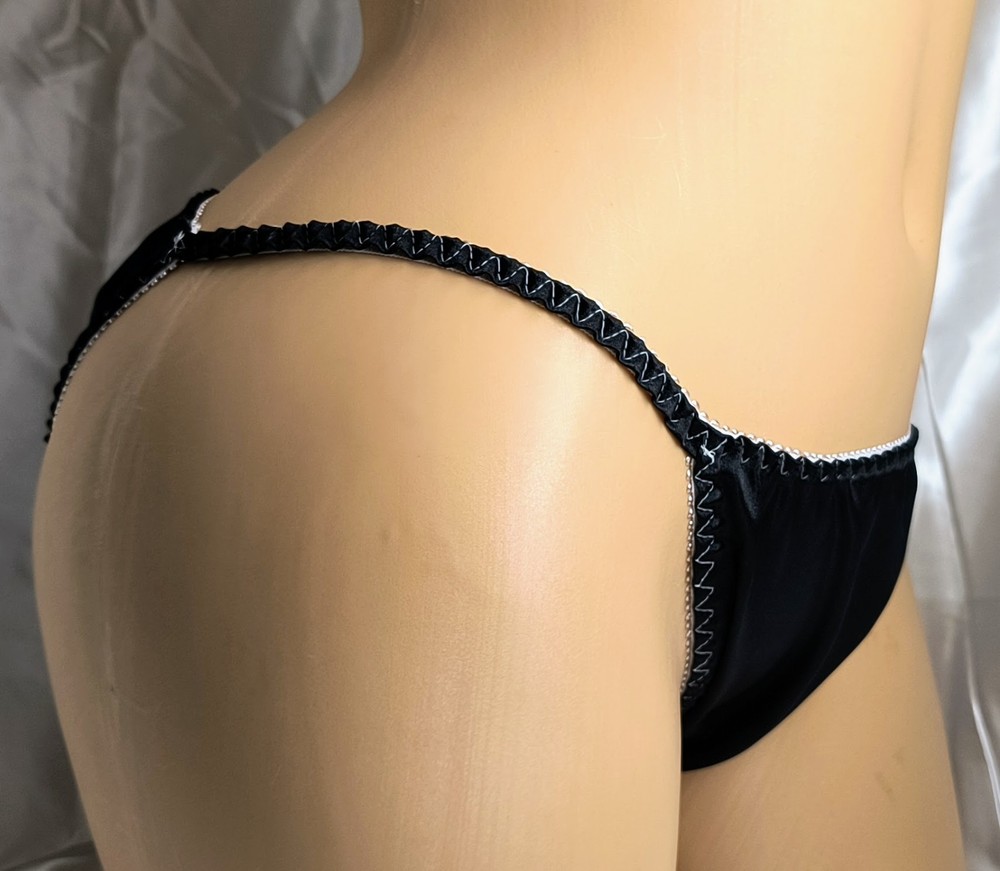 FRENCHIE Satin String Bikini panties *Limited Edition*