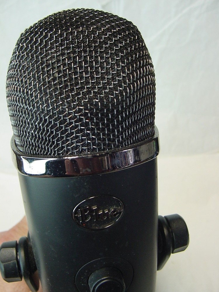 BLUE MICROPHONE PROFESSIONAL STUDIO MIC 888-000480