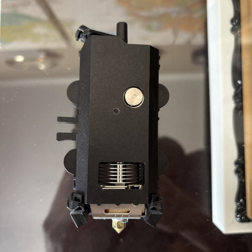 MAKERBOT Replicator Mini 3D Printer - MP05925 - For Repair - See Description