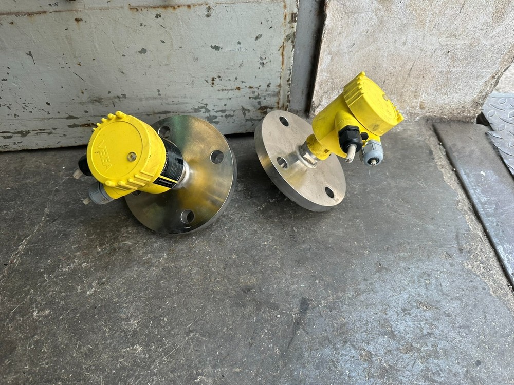 Vegaswing 61 vibrating level switch