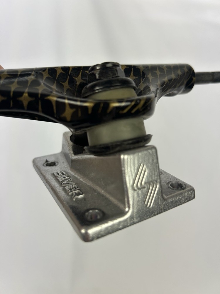 Silver S-Class Rob Dyrdek Alien Workshop 7.75" Skateboard Trucks Black