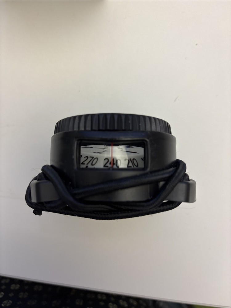 Hog Bungee Mount Wrist Compass