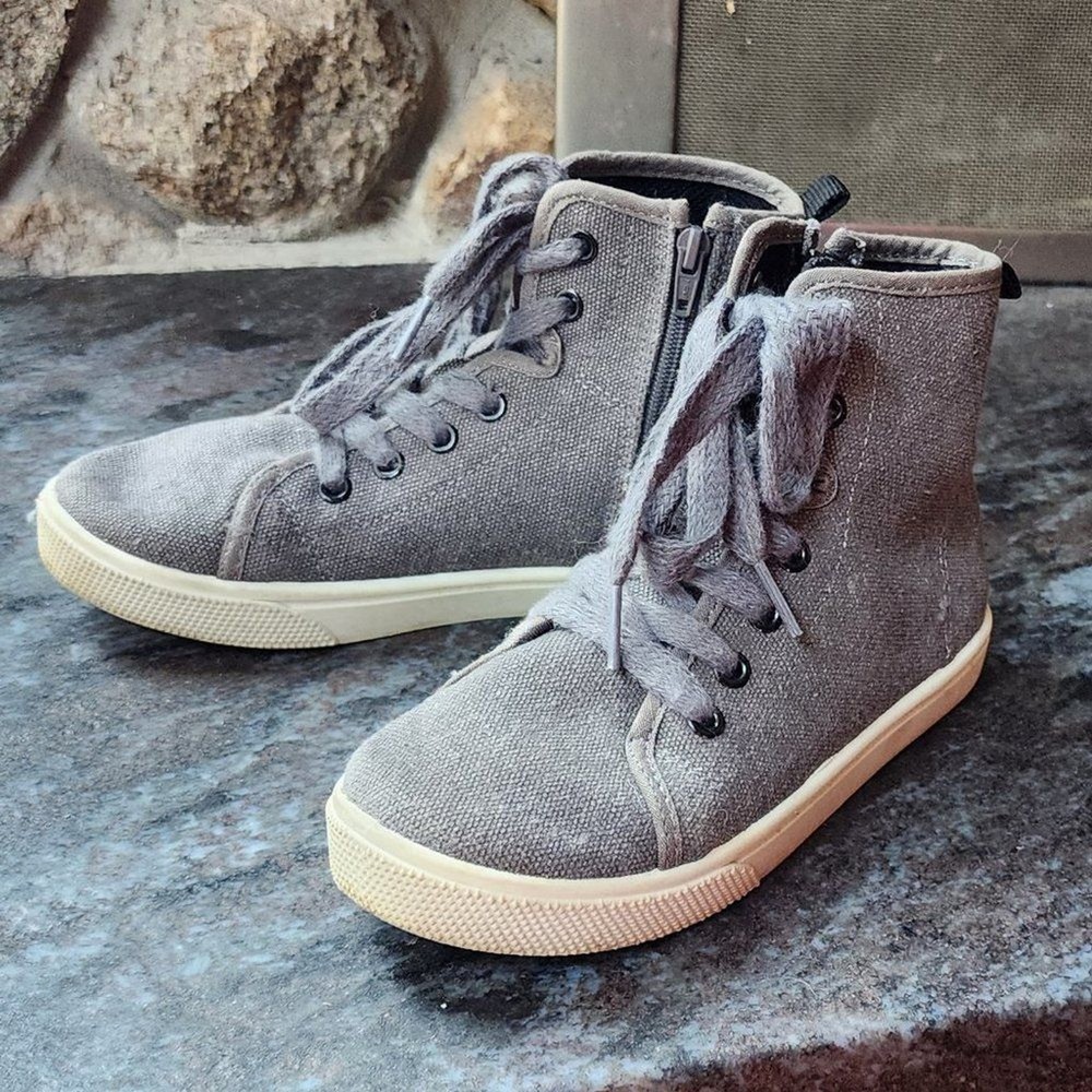 Cat & Jack Gray Canvas High-Top Sneakers Size 13