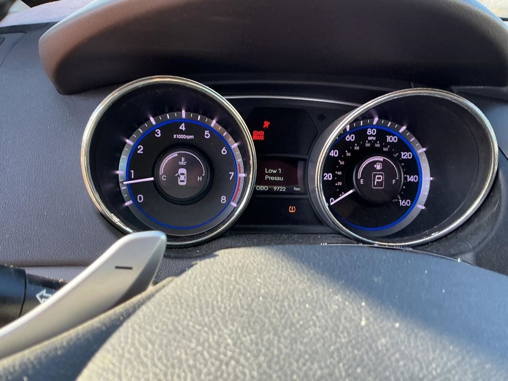 SONATA 2011 Glove Box 4965850