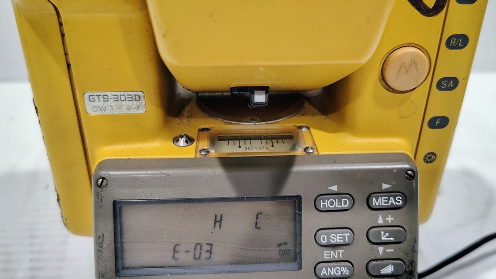 Topcon GTS-303D Electronic Precise Surveying And Data Collection Power Tested