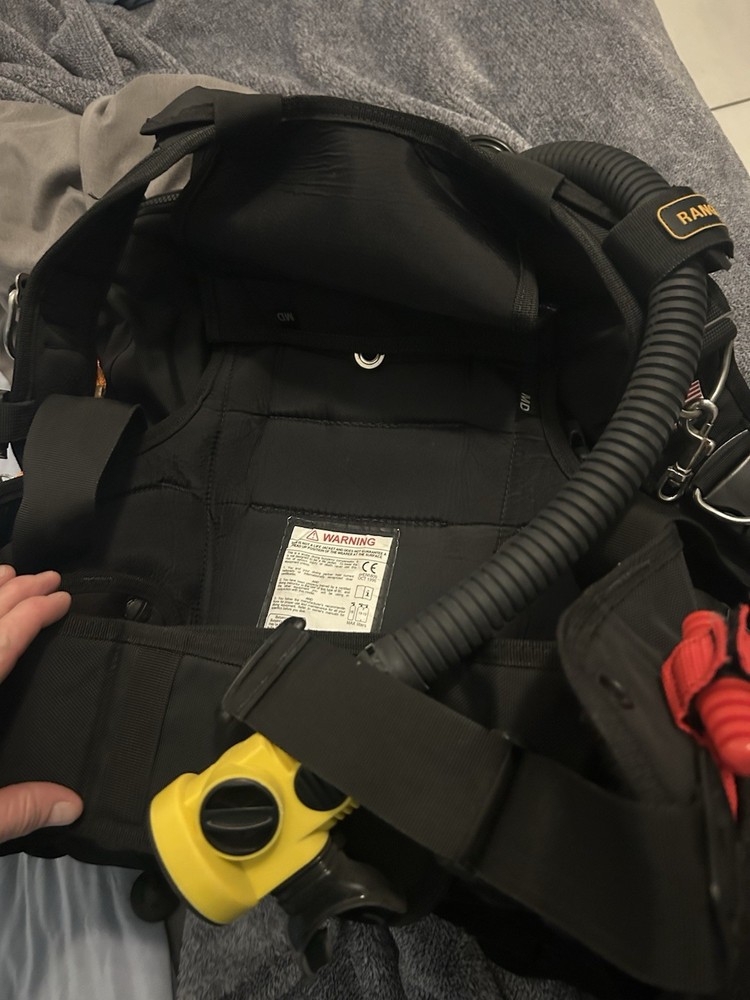 Zeagle Flathead 7 With Octo z and Zeagle Ranger bcd medium.