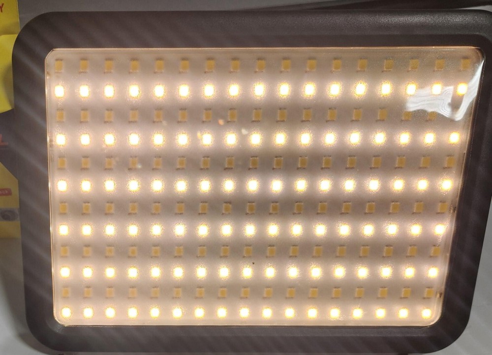 Savage Luminous Pro LED Video Light