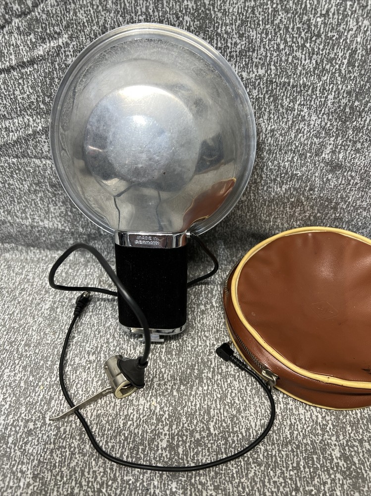 AGFA Flash Gun Vintage KL with Case