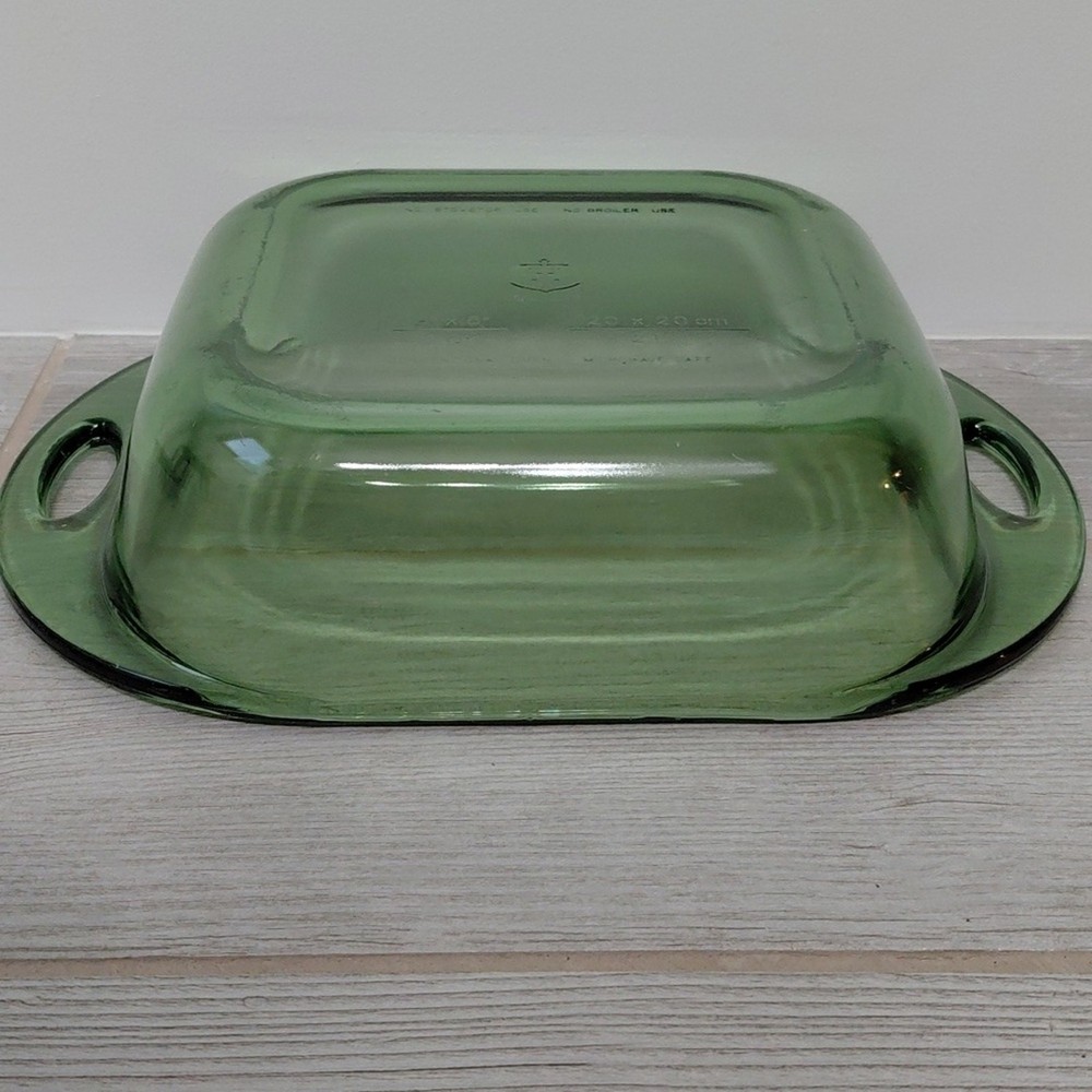 Anchor Hocking Green 2 Quart Baking Dish 8X8 Square Ovenware