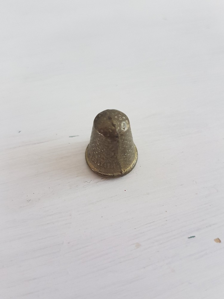 MONOPOLY DELUXE Edition - Replacement Golden Colour THIMBLE Token - Genuine