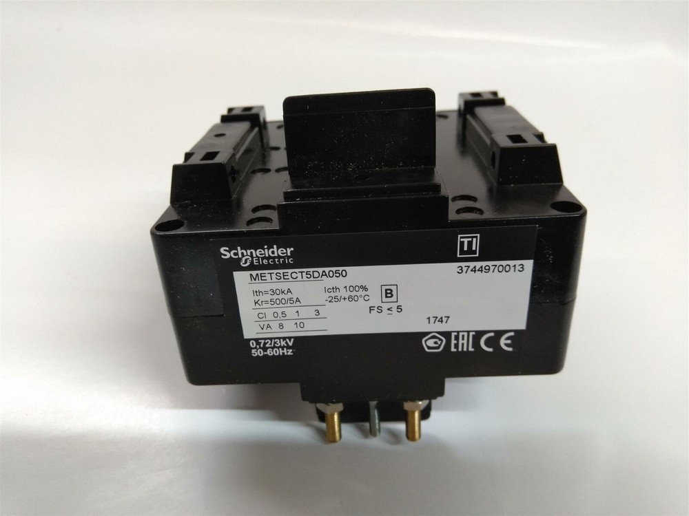 New Schneider METSECT5DA050 Current Transformer, Black FREE SHIPPING