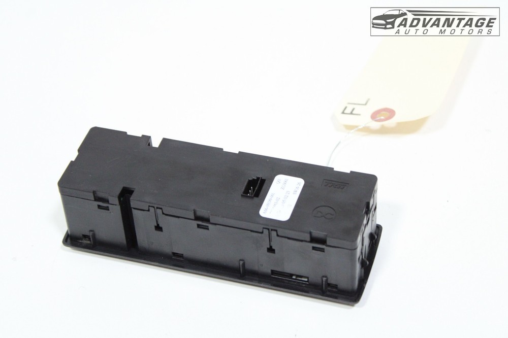 2017-2024 FREIGHTLINER CASCADIA 126 FRONT LEFT DOOR MASTER WINDOW SWITCH OEM