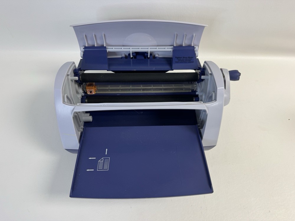 Xyron Model 900 Laminator & Sticker Maker Machine