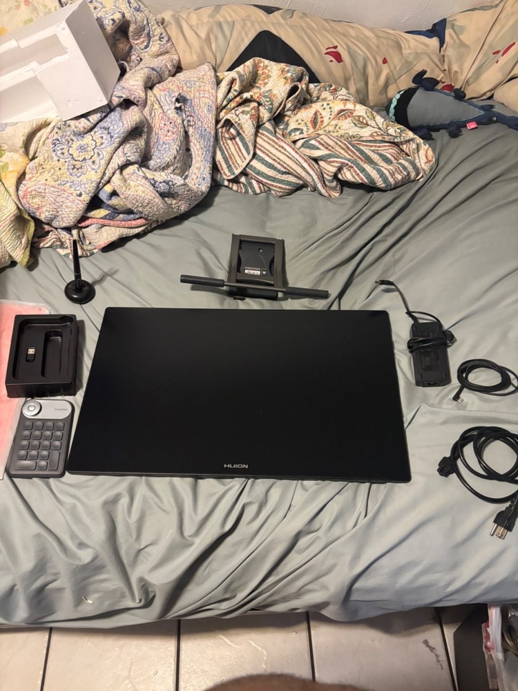 Huion Kamvas Pro 24 4k Graphic Drawing Tablet + Keypad Mini + Adjustable Stand