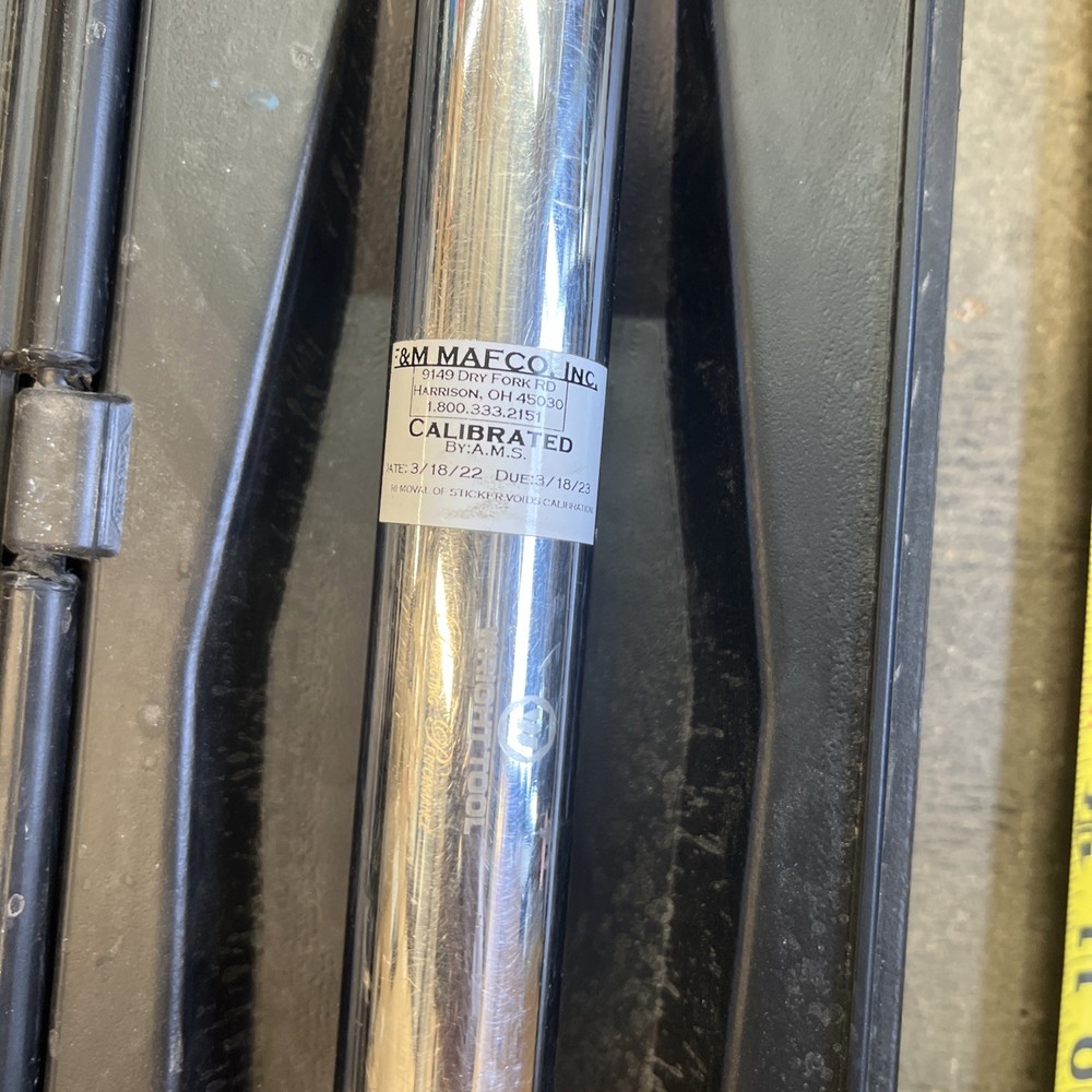 Wright Tool 6448 Calibrated Micro-Adjustable Torque Wrench 100-600 Torque