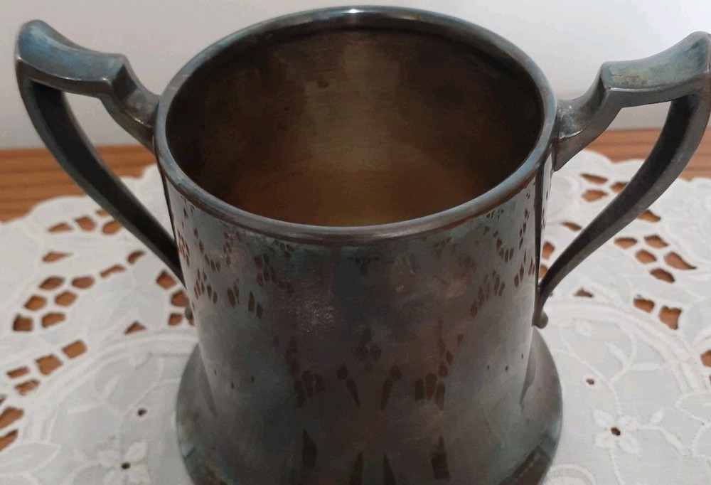 VTG Armor Silver Co. E.P.C Silver plate Cup