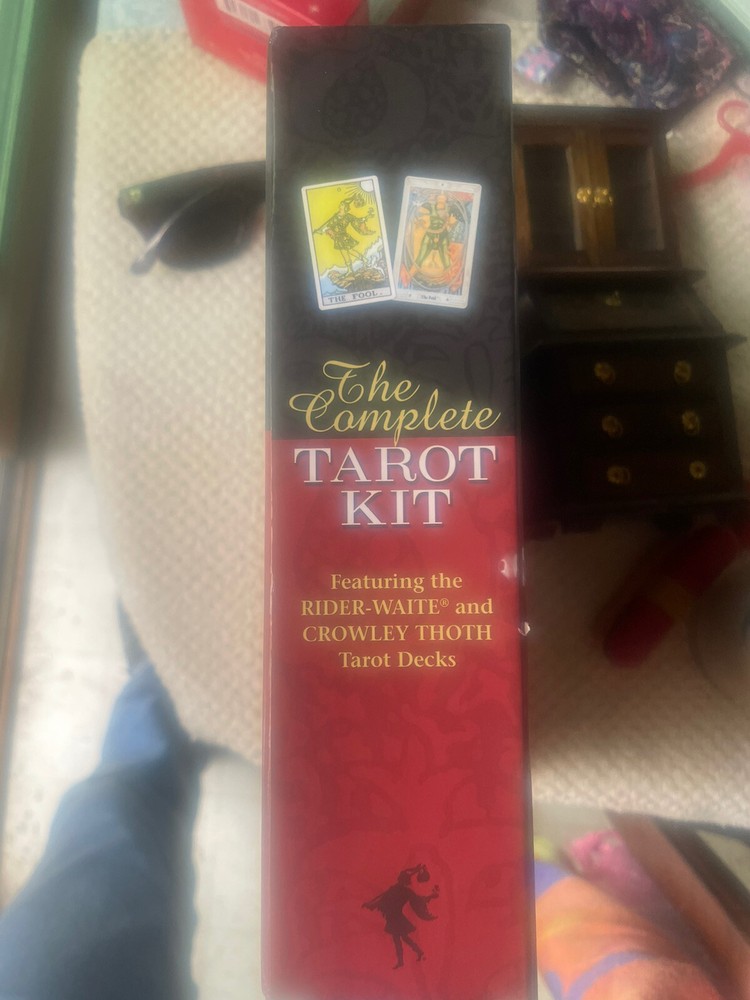 The Complete Introduction To Tarot Kit Opened