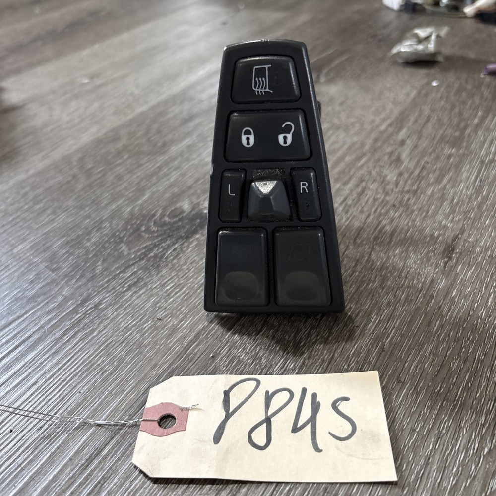 Volvo VNL Left/Driver Door Electrical Switch - Used Missing P/N