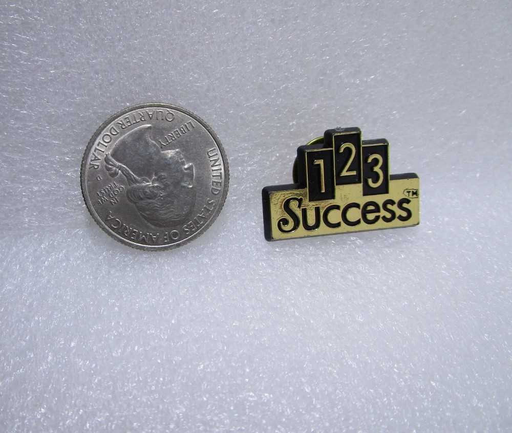 123 Success Plastic Pin
