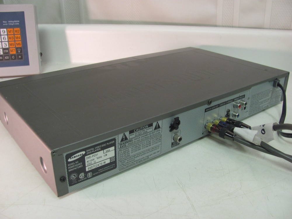 Samsung DVD-P231 DVD Player Progressive Scan No Remote TESTED
