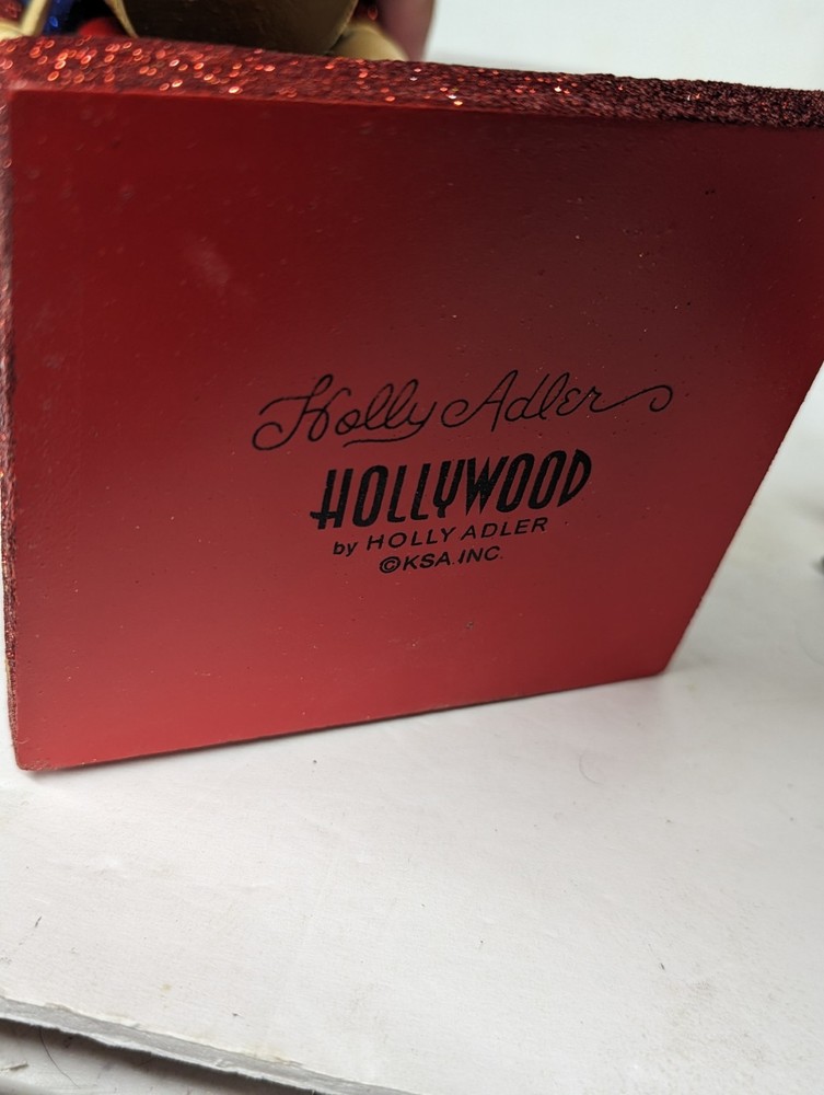 Kurt Adler 20" Hollywood Nutcracker Music Box Hat Nutcracker