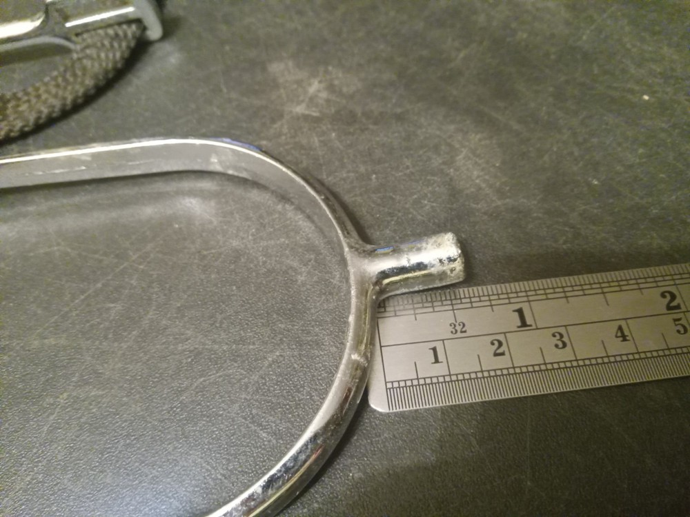used English western spurs