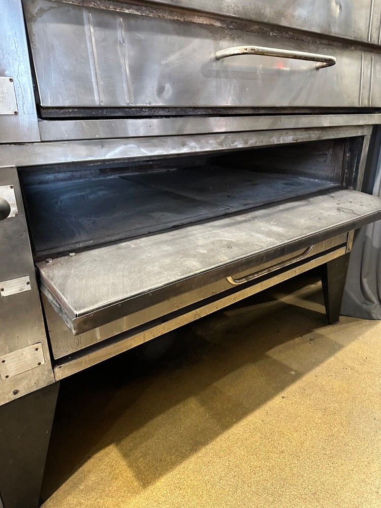 Bakers Pride Double Stack Gas Oven
