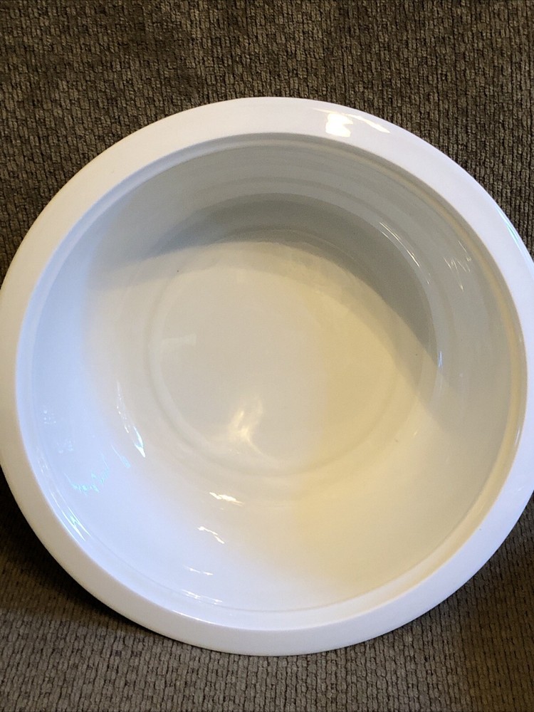 Franciscan Cassorole Round Dish / With Lid