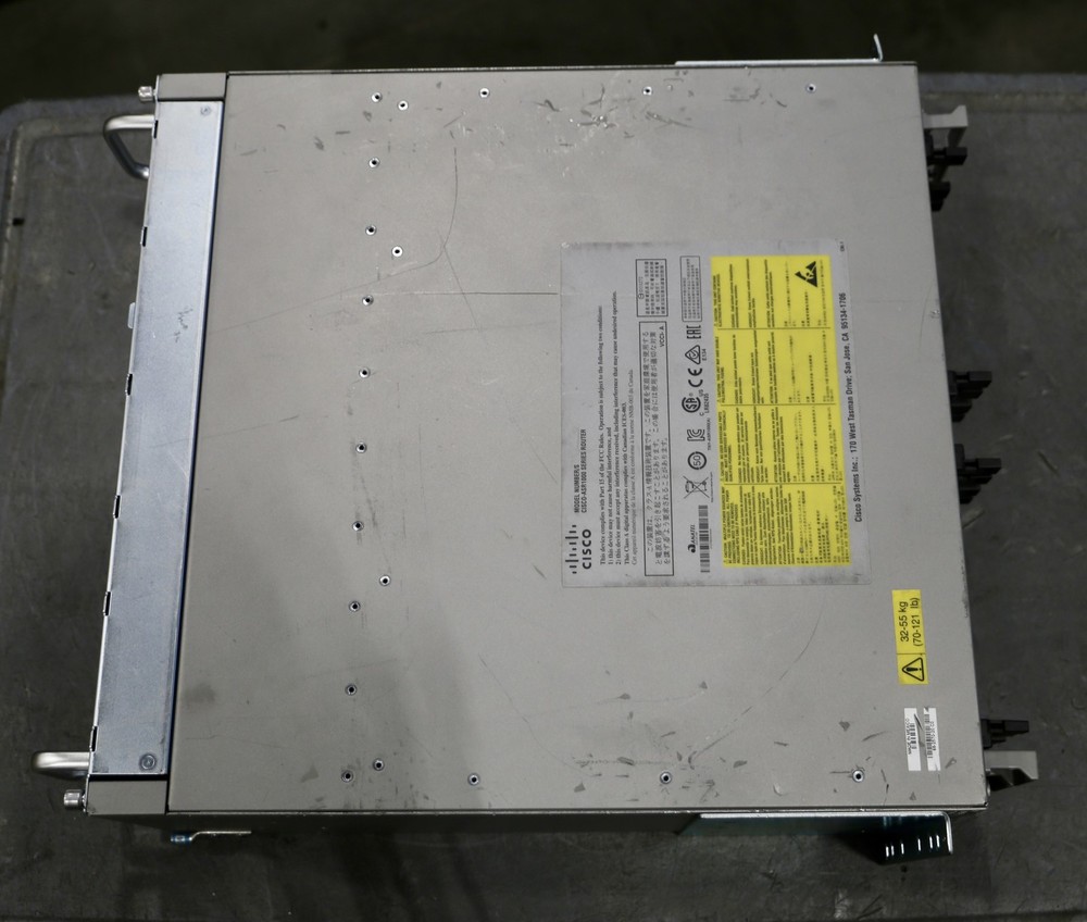 CISCO ASR1004 - Aggregation Services Router with Modules and PSUs