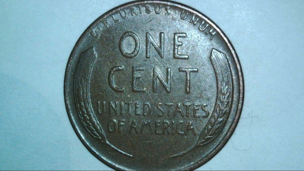 1952 D Lincoln cent strike thru error
