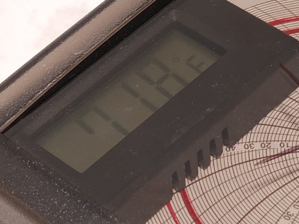 Dickson 4in temperature chart recorders, 7-day, LCD display as shown, untested