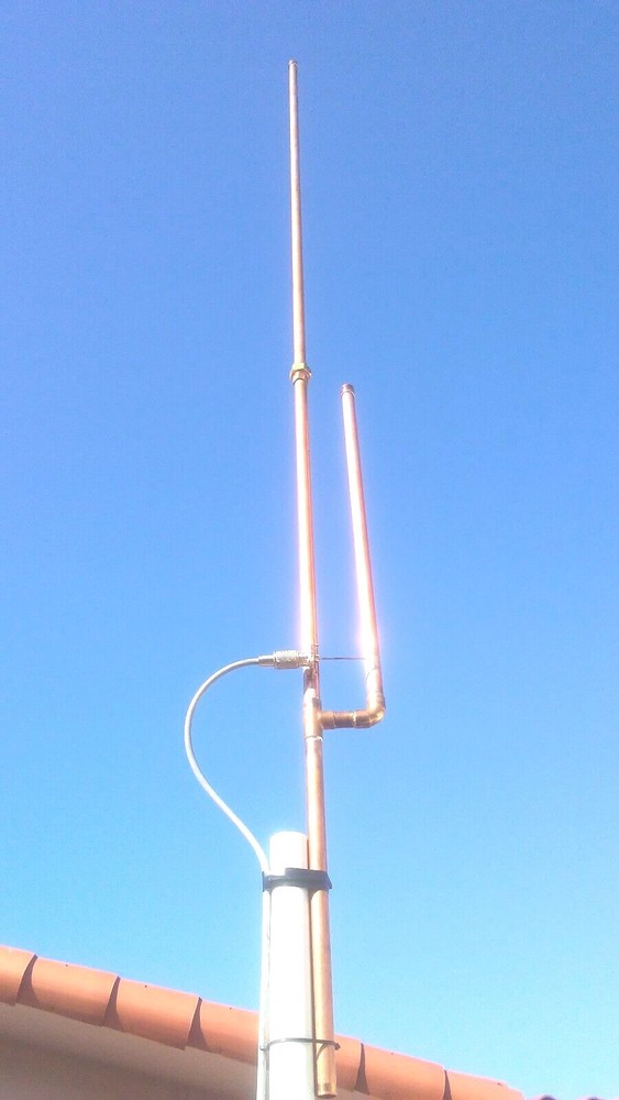 J- POLE ANTENNA FOR THE 2 METER BAND 