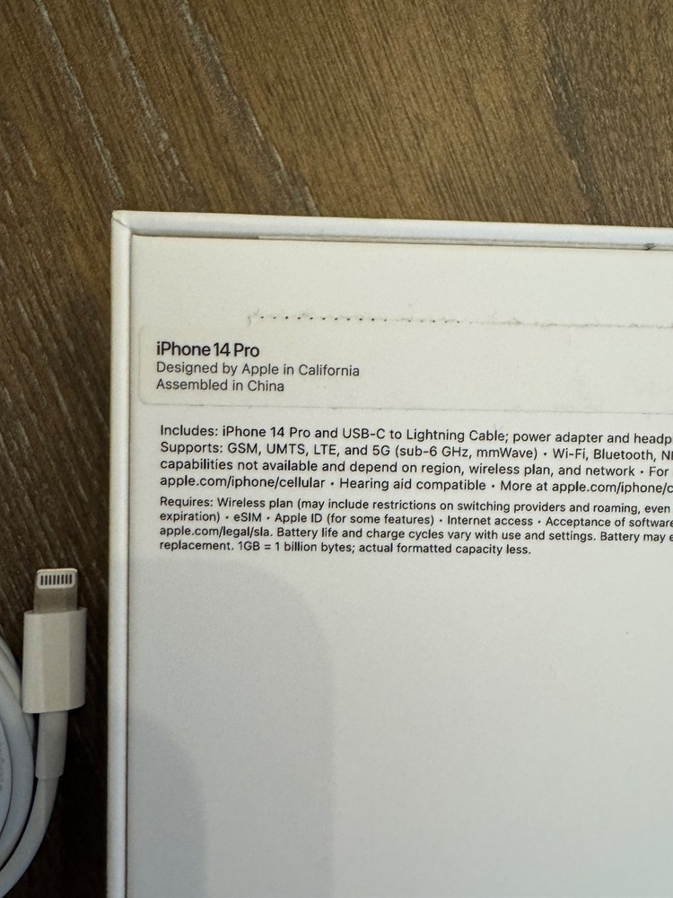 Apple iPhone 14 Pro Purple Box Bundle