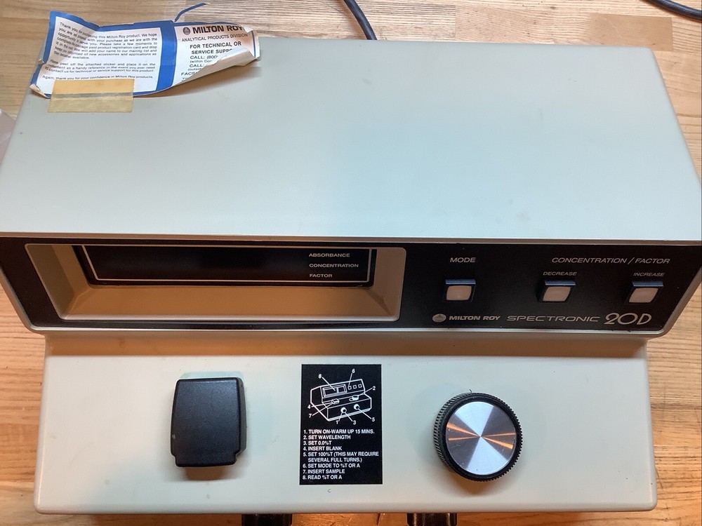 Spectronic 20D Digital Spectrophotometer