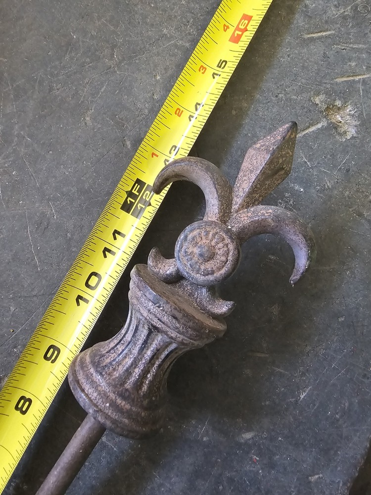 14" Garden Stake Fleur De Lis