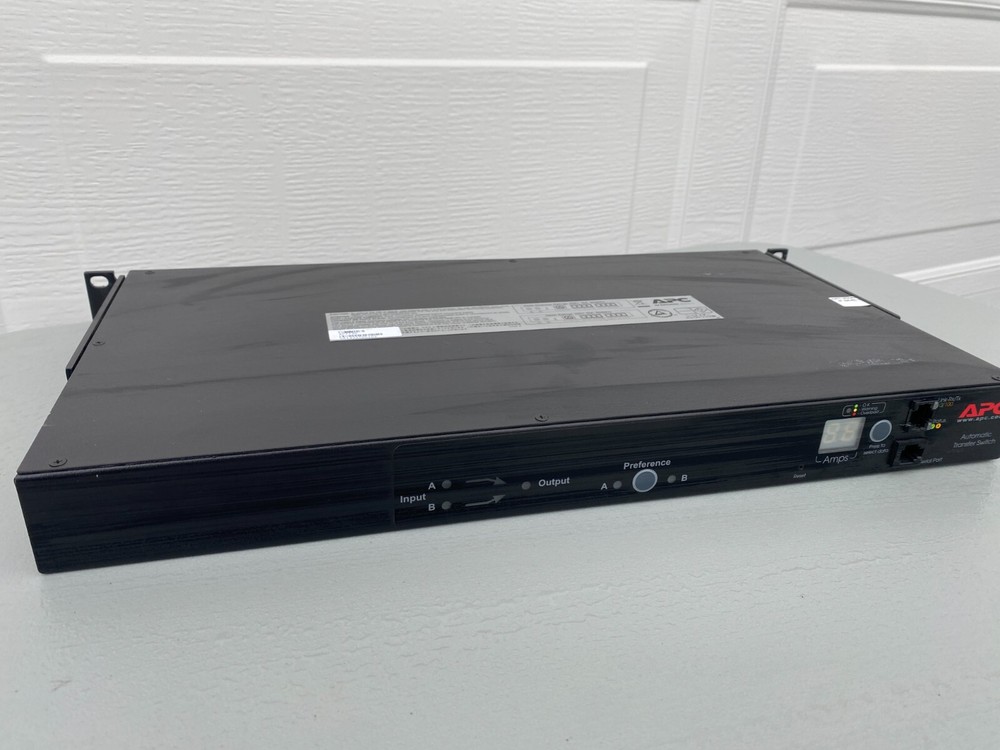APC AP7730 Rack Mount Dual Source Automatic Transfer Switch PDU 9 Outlet READ