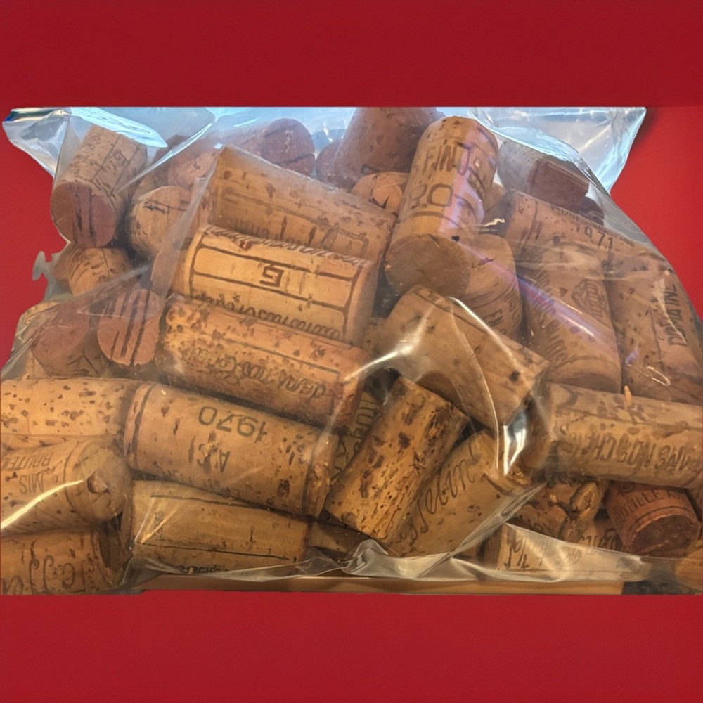 50 Vintage Wine Corks