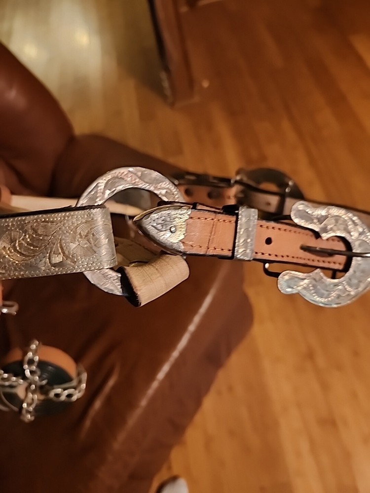 Showmanship Halter - Silver Tone Embellishments Excellent