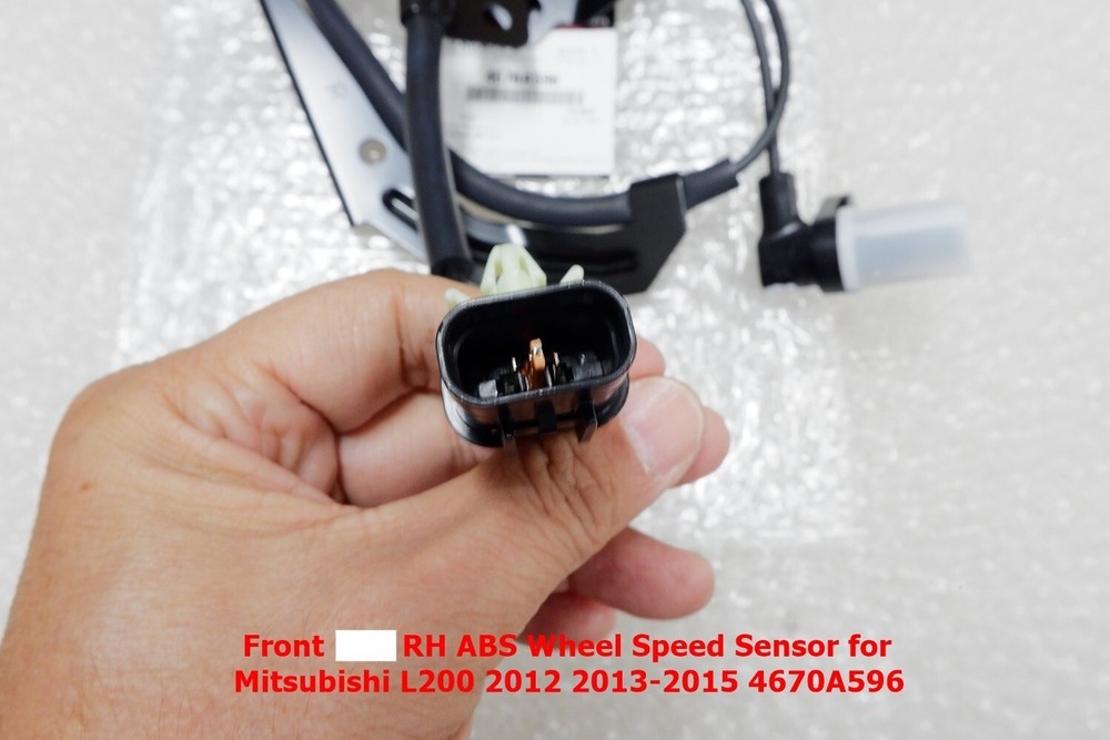 Front RH ABS Wheel Speed Sensor For Mitsubishi L200 2012-15 4670A596